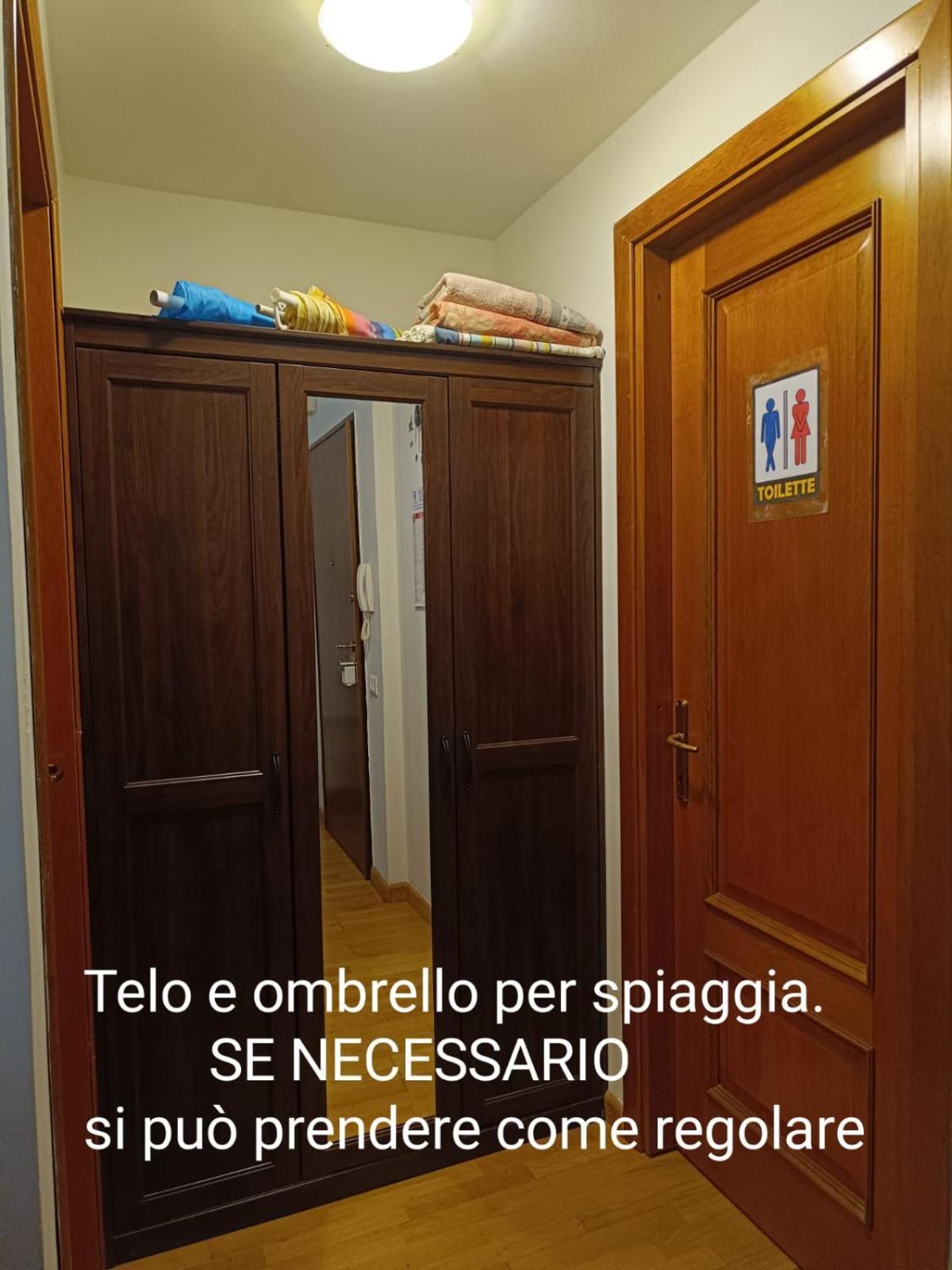 Castello Camera Privata, Nell'Appartamento Condiviso Каляри Екстериор снимка